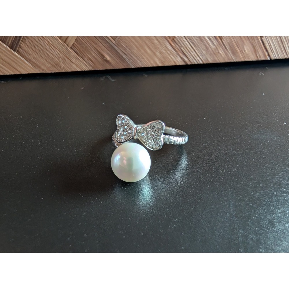 Sparkling Bow Pearl Ring Sterling Silver 925 Rhinestone Accent
